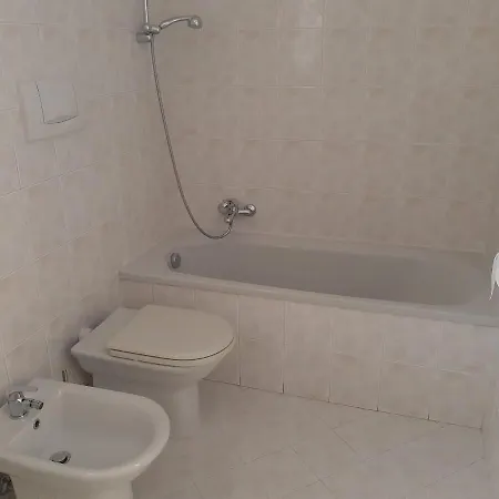 別荘 Interno13bari *