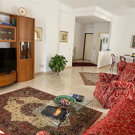 Interno13bari * バーリ