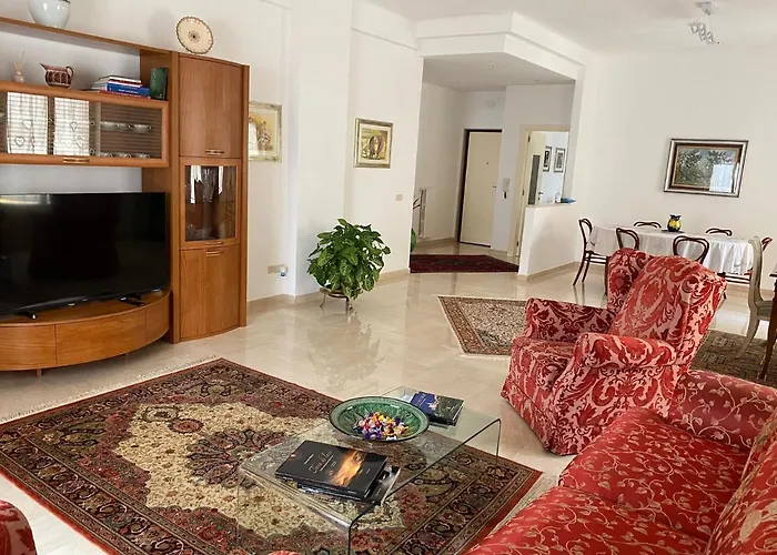 Interno13bari * בארי